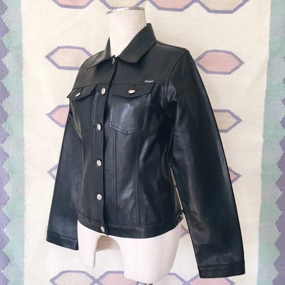 SOLD VTG RARE Wrangler Pleather Trucker Jacket - Picture 4 of 7